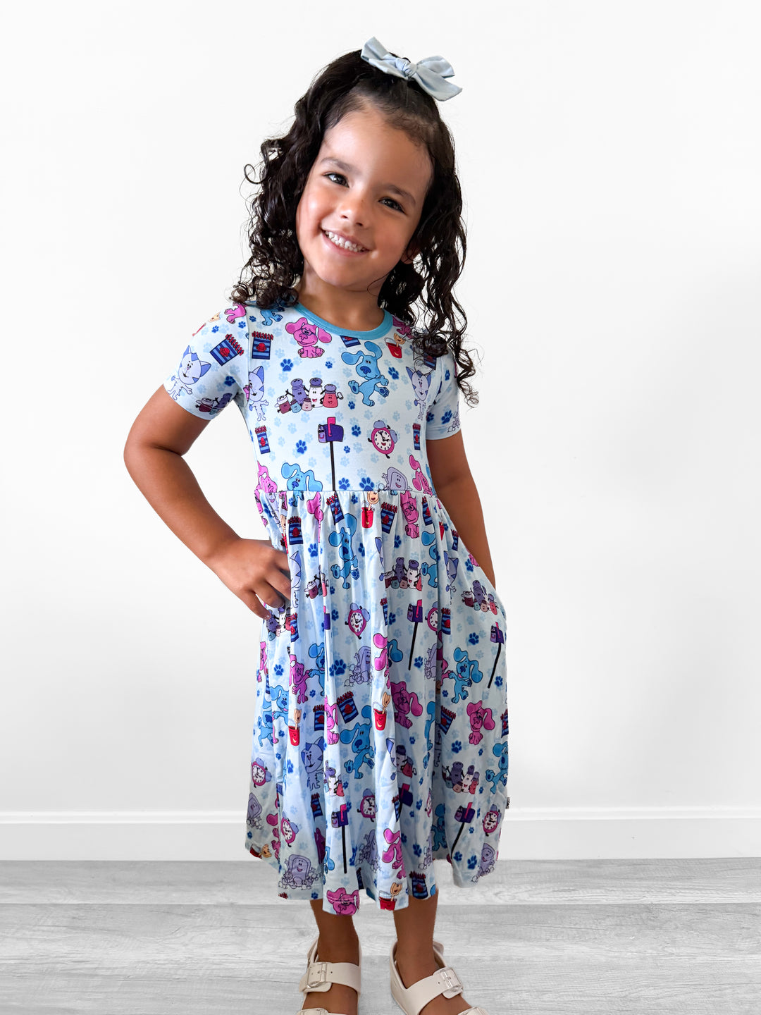 Bamboo CLUE CREW SHORT SLEEVE POCKET Twirl Dress