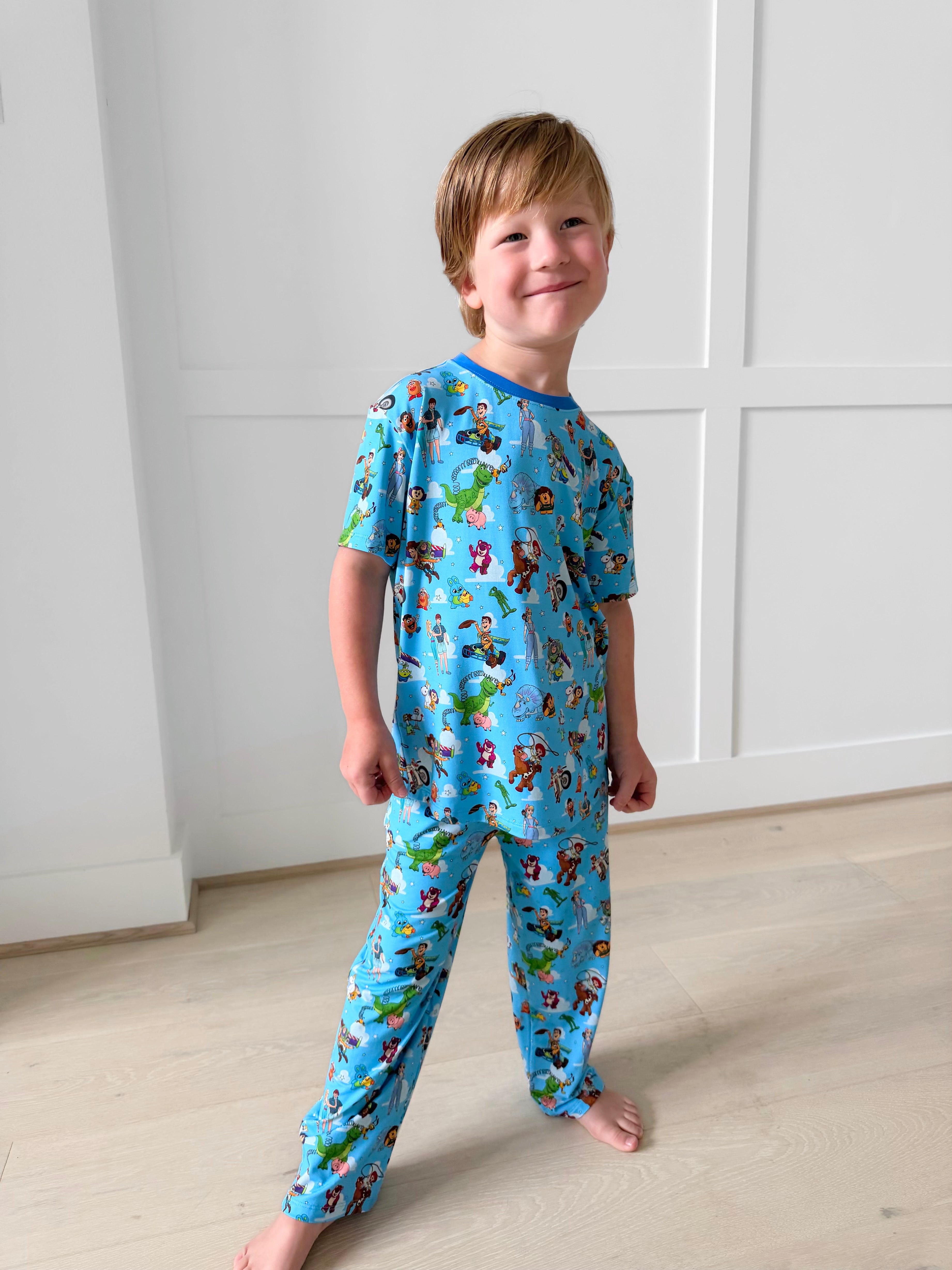 Bamboo THE ADVENTURE CONTINUES KIDS RELAXED PANT Set