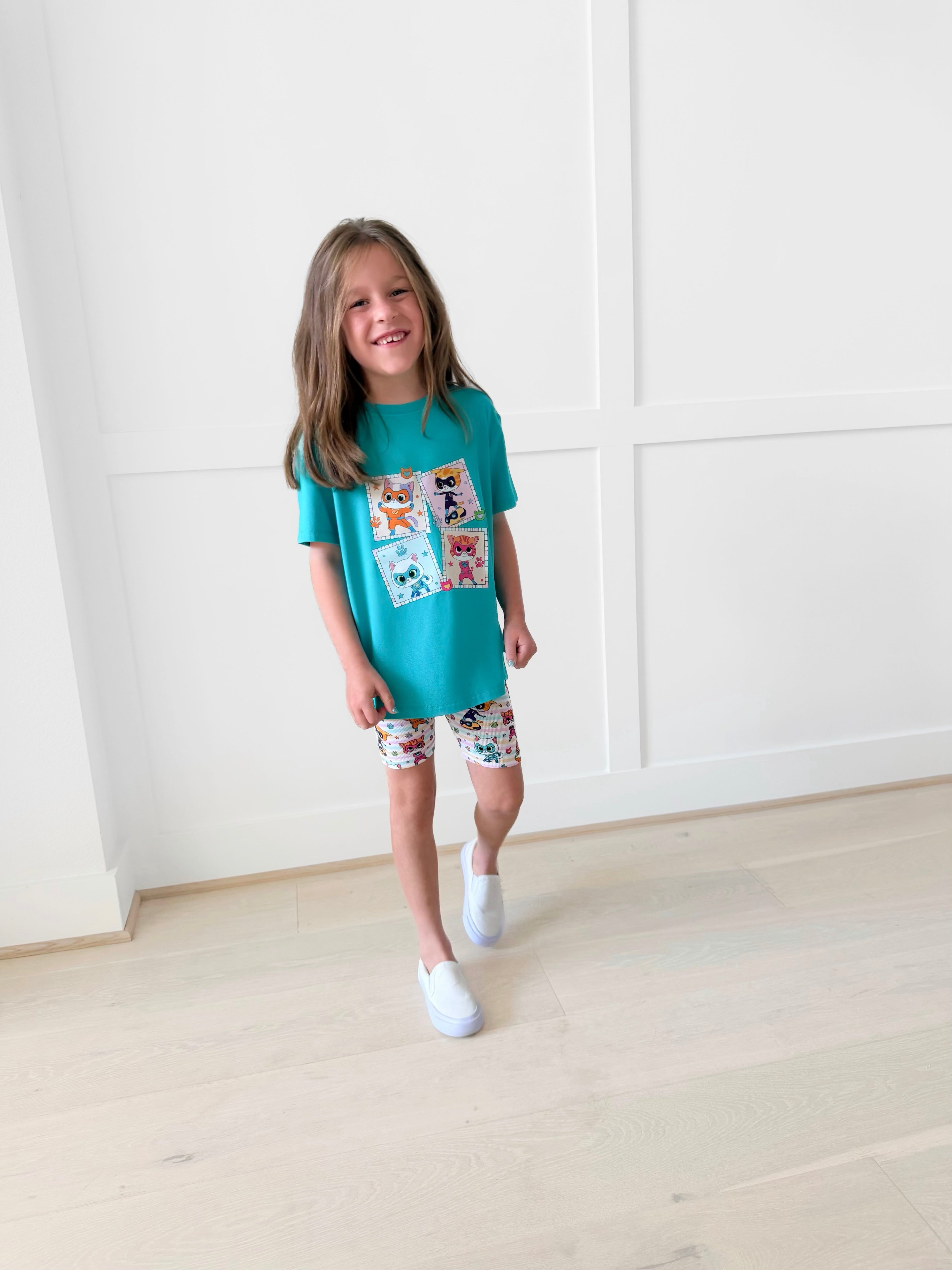 Bamboo PAWS UP KIDS GRAPHIC TEE