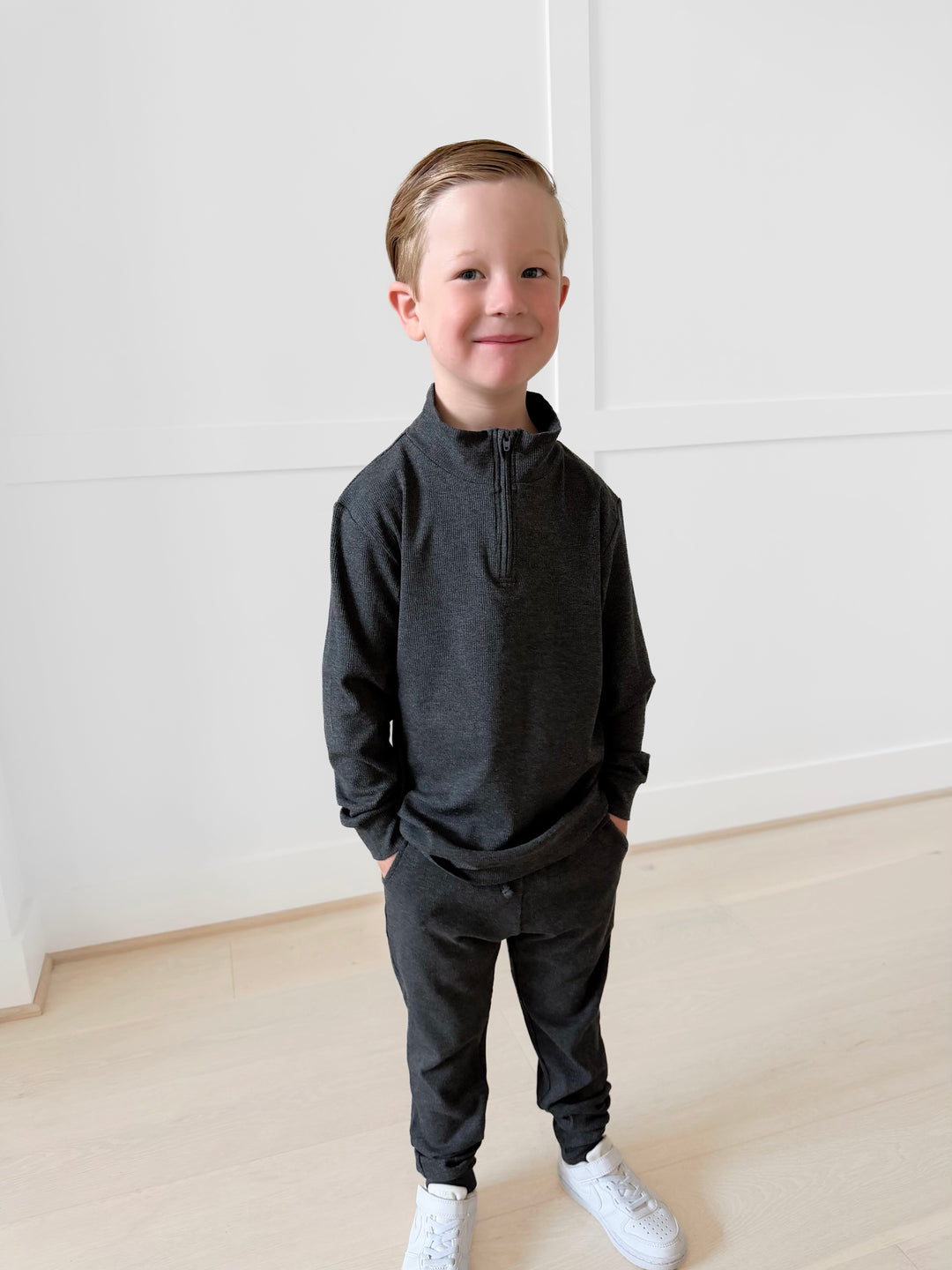 Bamboo RIBBED GRAPHITE QUARTER ZIP
