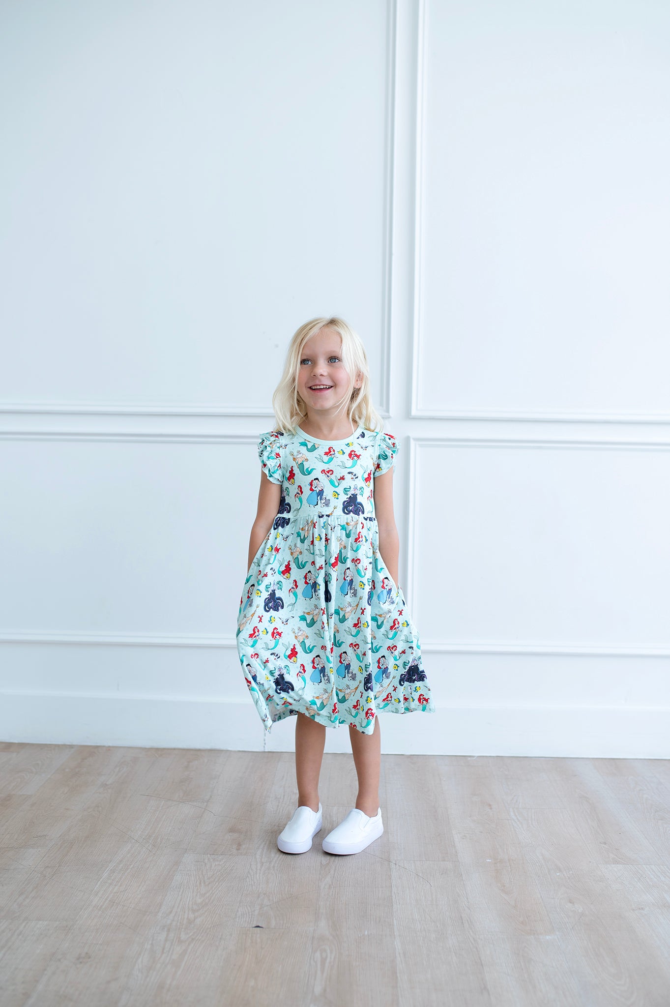 Bamboo PRETTY FACE FLUTTER SLEEVE POCKET Twirl Dress