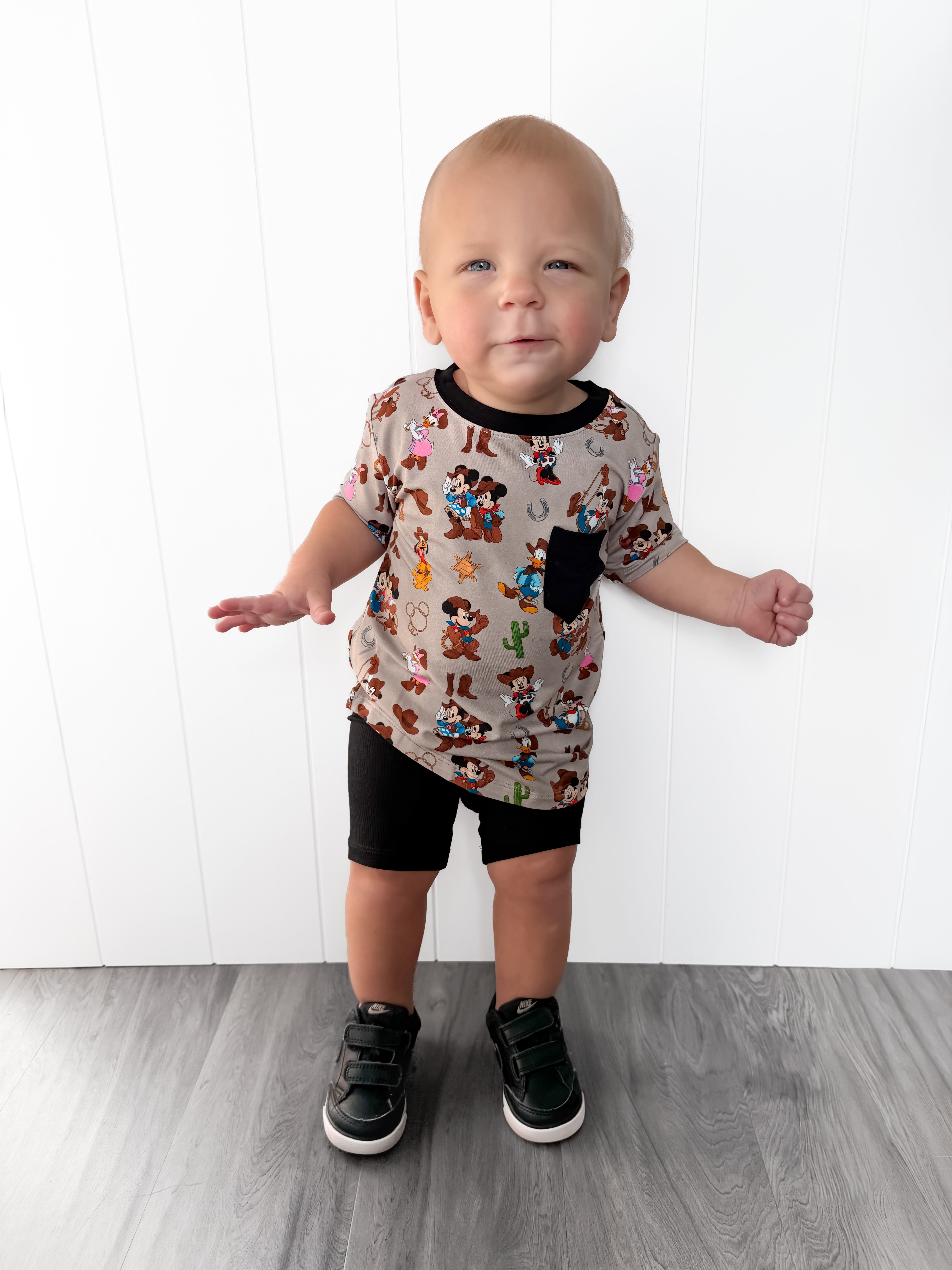 Bamboo WESTERN ROUND UP Short Sleeve Oversized Tee Ribbed Biker Short Set