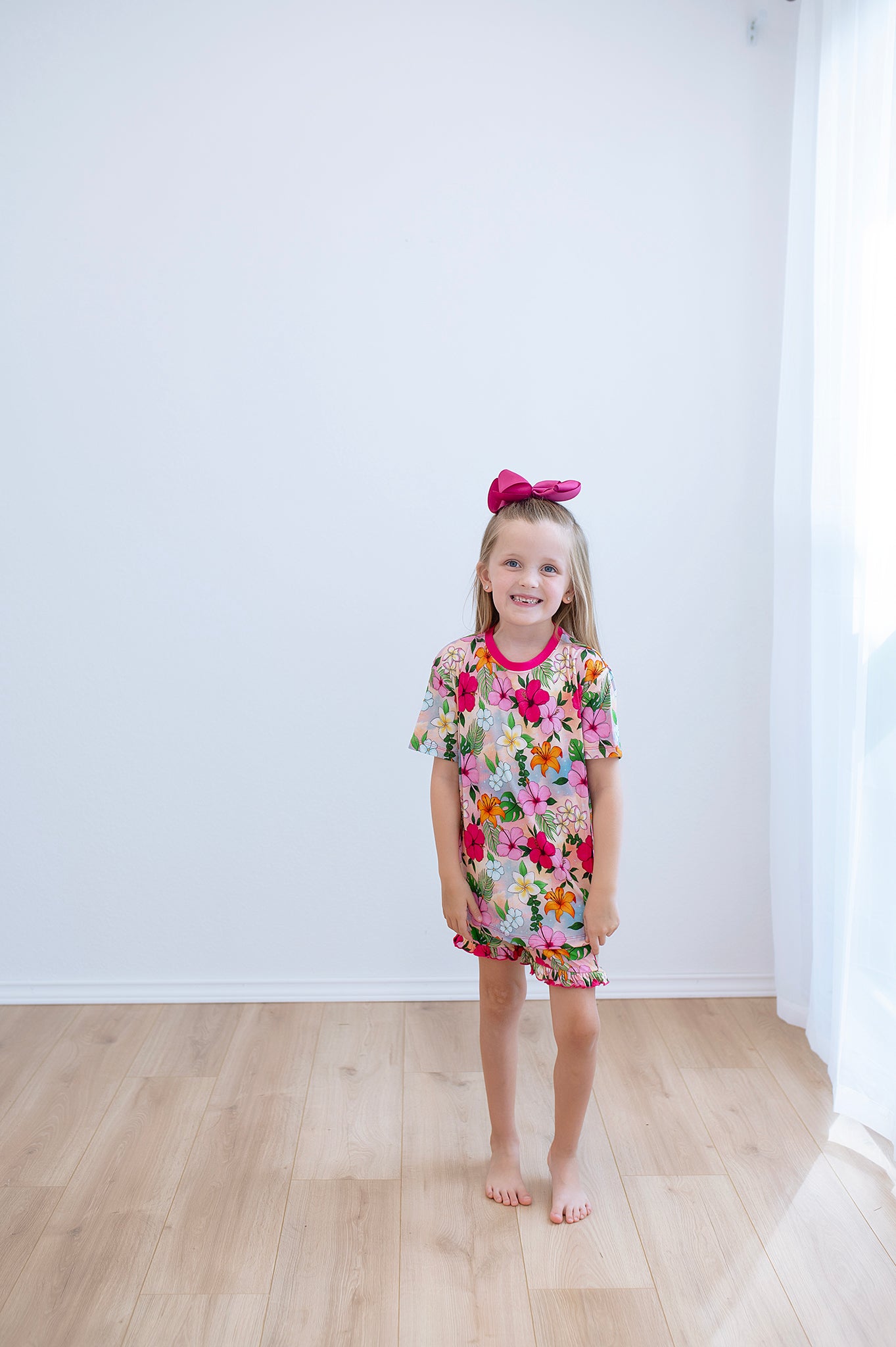 Bamboo RIBBED PETALS OF THE SEA KIDS RELAXED RUFFLE SHORT SET