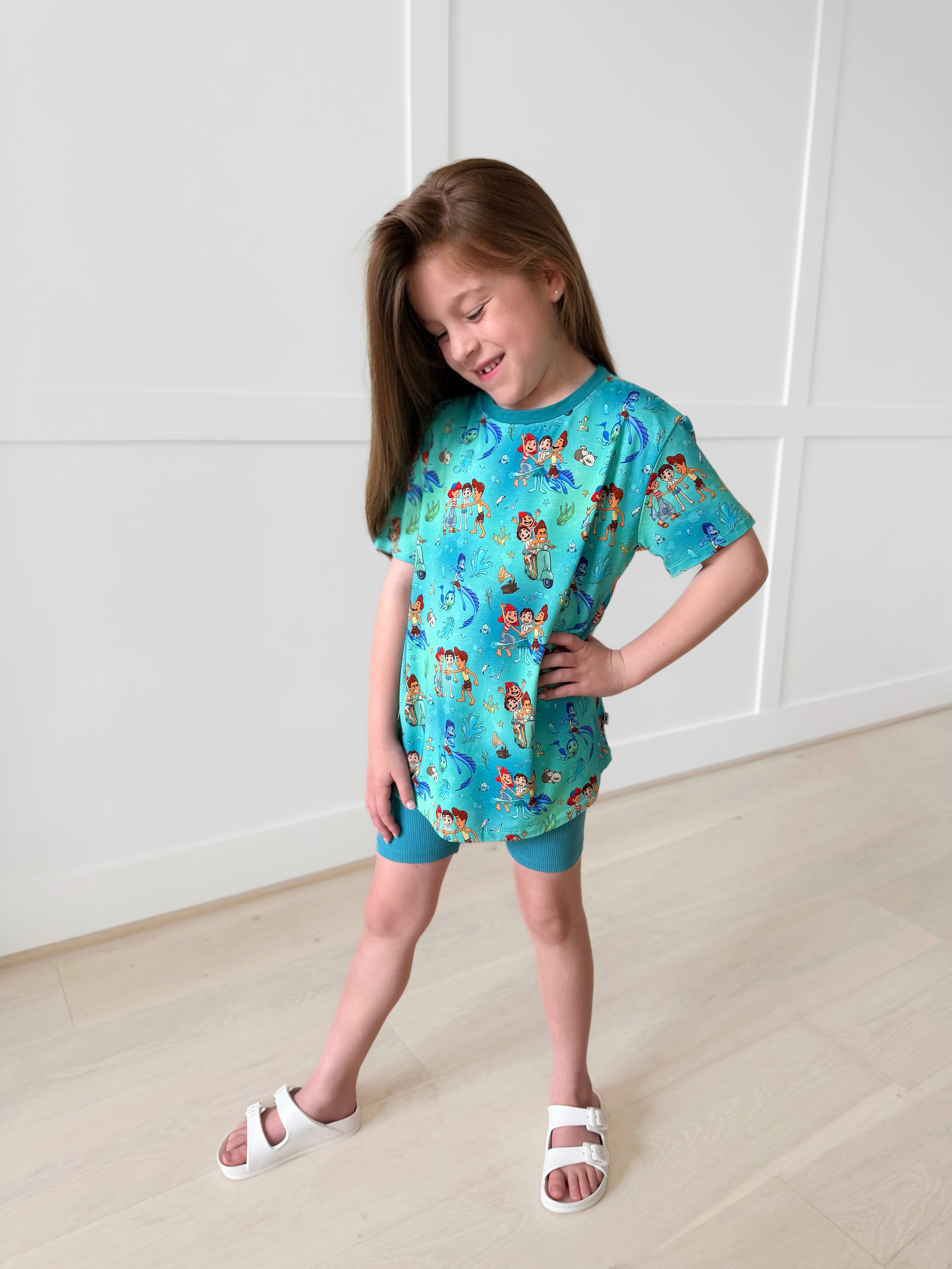 Bamboo BEST FINS FOREVER Short Sleeve Oversized Tee Biker Short Set