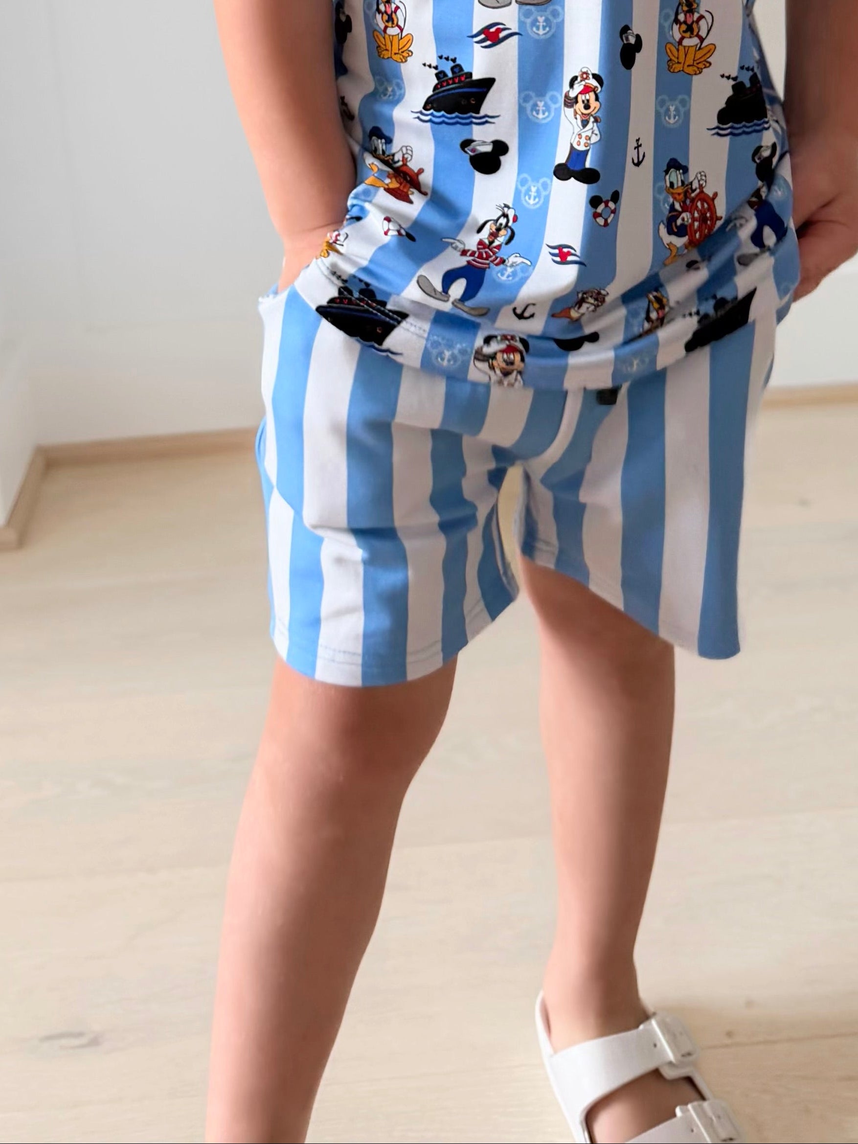 Bamboo COTTON SPANDEX CRUISIN' WITH THE CREW BLUE Relaxed Shorts
