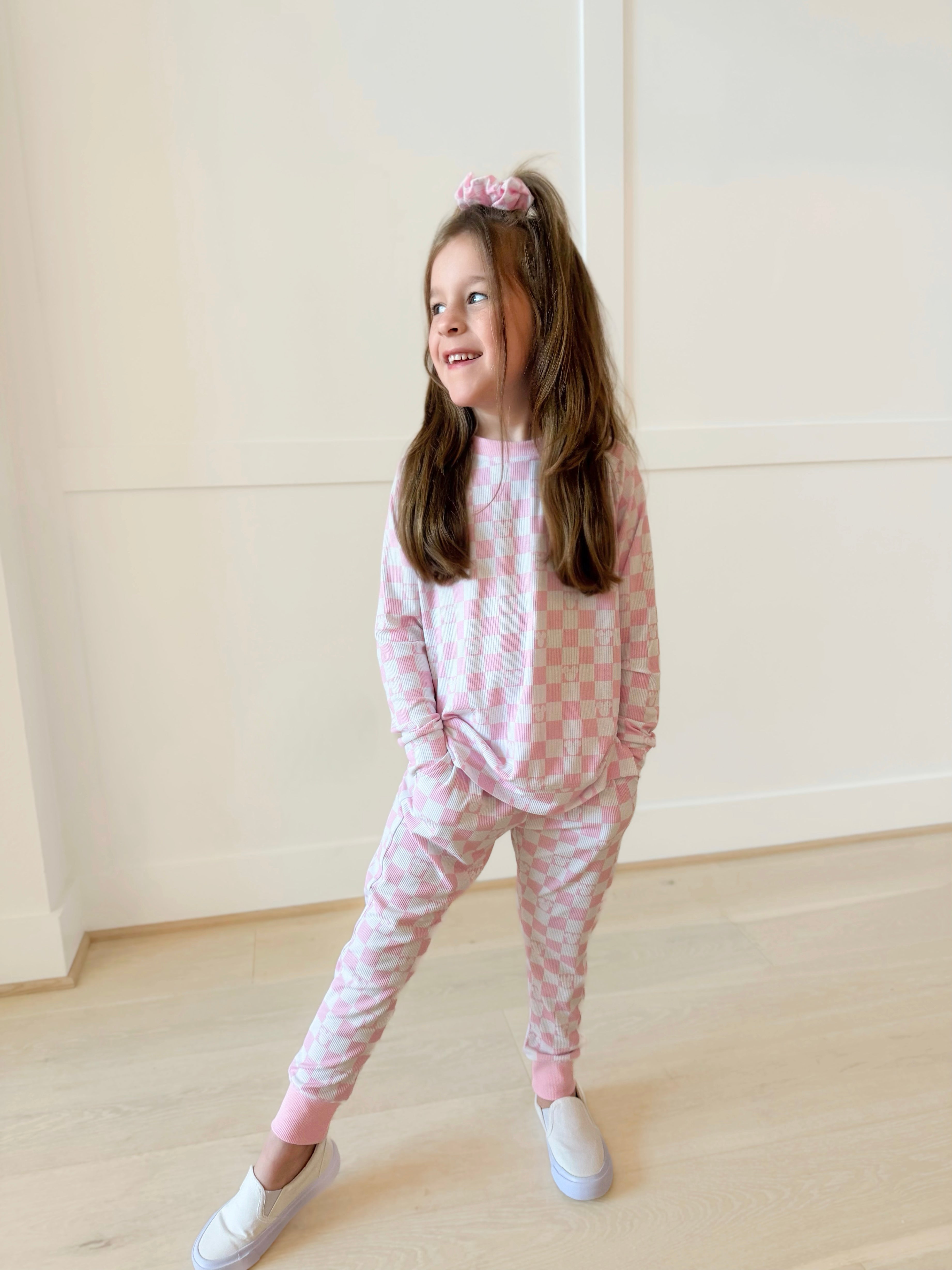 Bamboo RIBBED CHECK YA MOUSE PINK kids crewneck & JOGGER SET