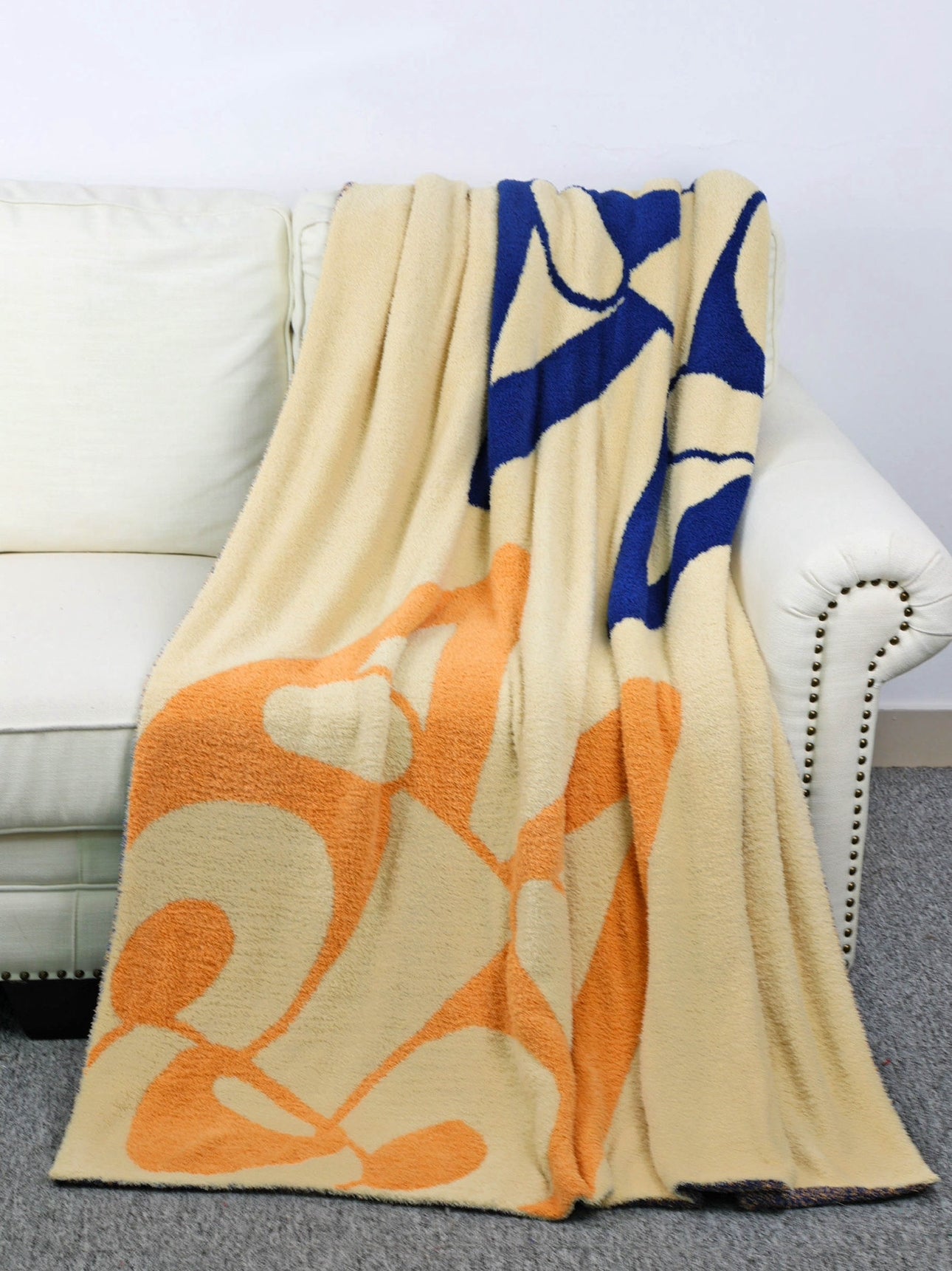 Peek-A-Boo Cozy Blanket 54x72”