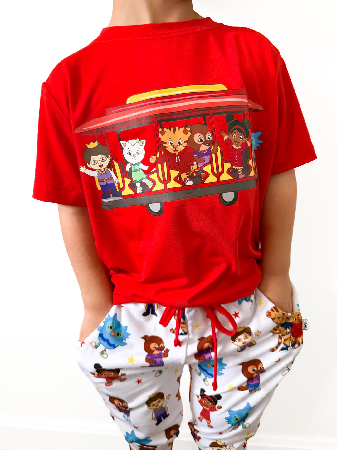 Bamboo LAND OF MAKE BELIEVE KIDS GRAPHIC TEE