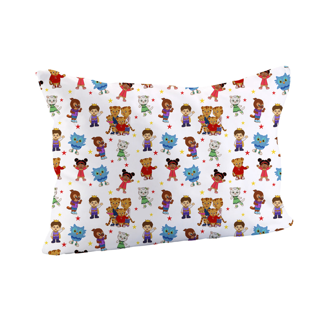 Bamboo LAND OF MAKE BELIEVE pillow case